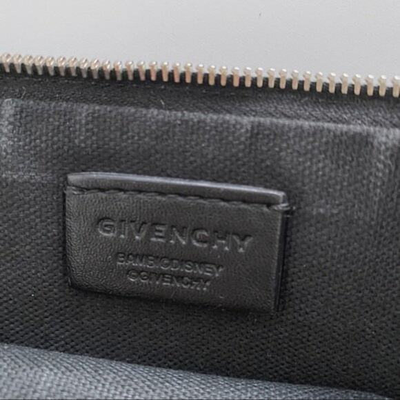 Givenchy x Disney Bambi Print Large Zippy Clutch Limited Edition - Picture 5 of 11